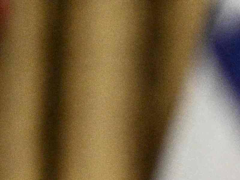 le mexique extradite 37 suspects de cartels vers les états-unis malgré les menaces de donald trump, renforçant la coopération judiciaire entre les deux pays.